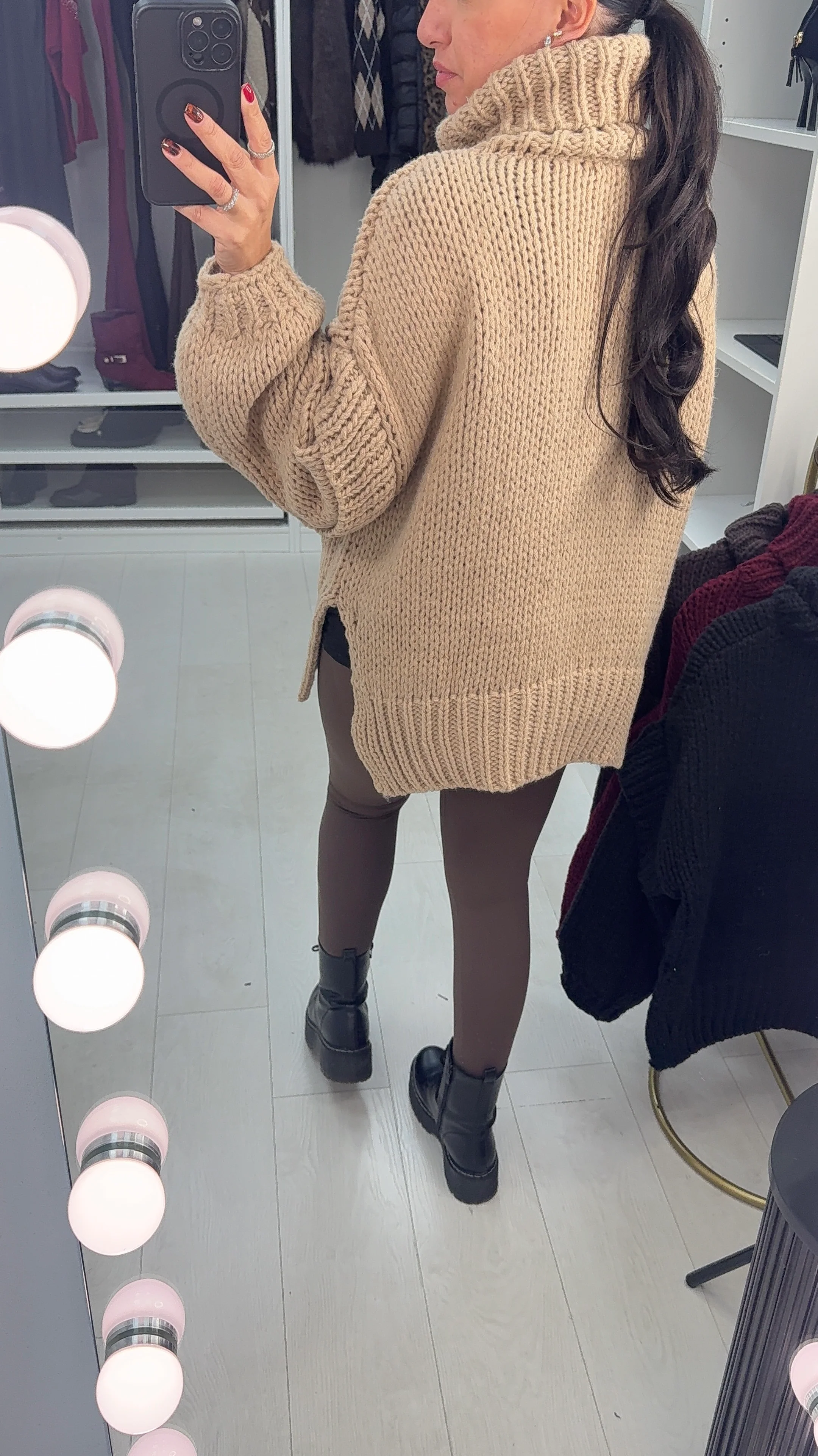 Thumb 5